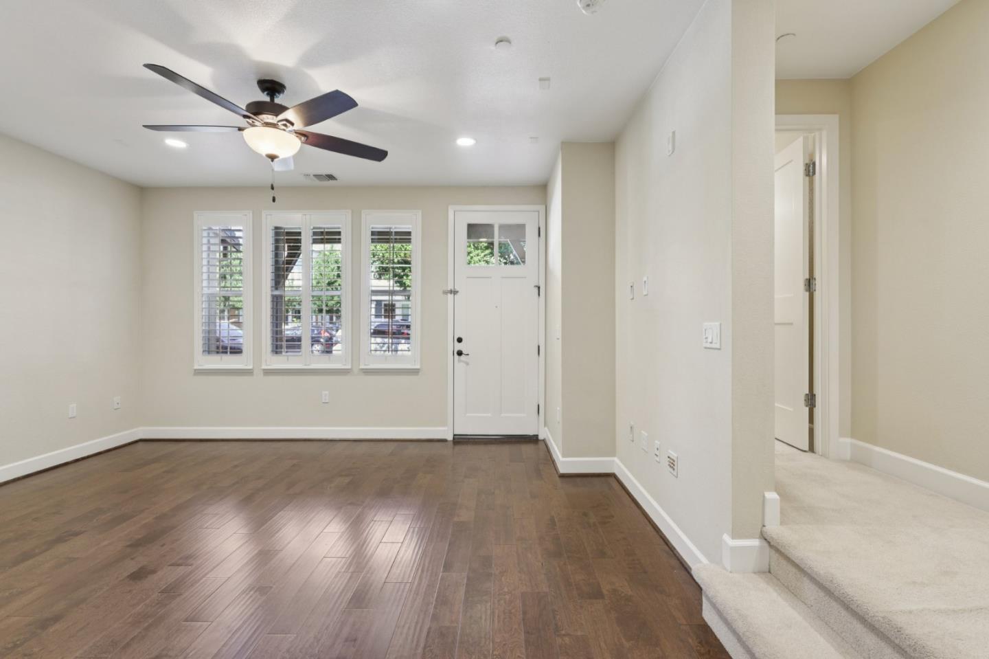 Detail Gallery Image 4 of 65 For 454 Persimmon Cmn #12,  Livermore,  CA 94551 - 3 Beds | 2/1 Baths