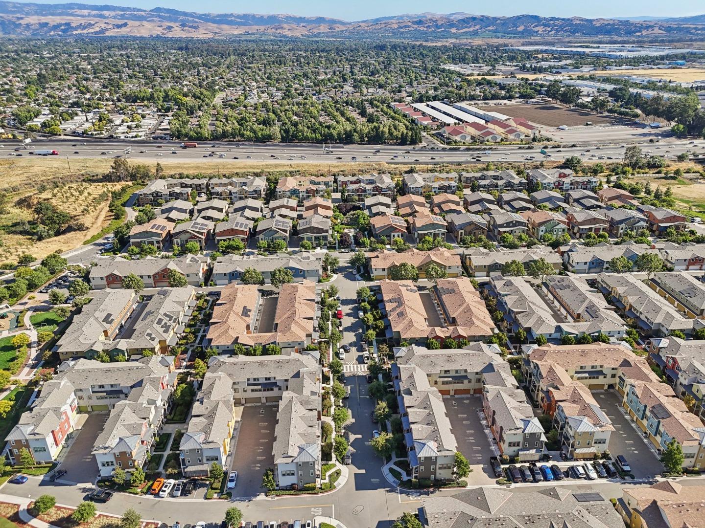 Detail Gallery Image 41 of 65 For 454 Persimmon Cmn #12,  Livermore,  CA 94551 - 3 Beds | 2/1 Baths