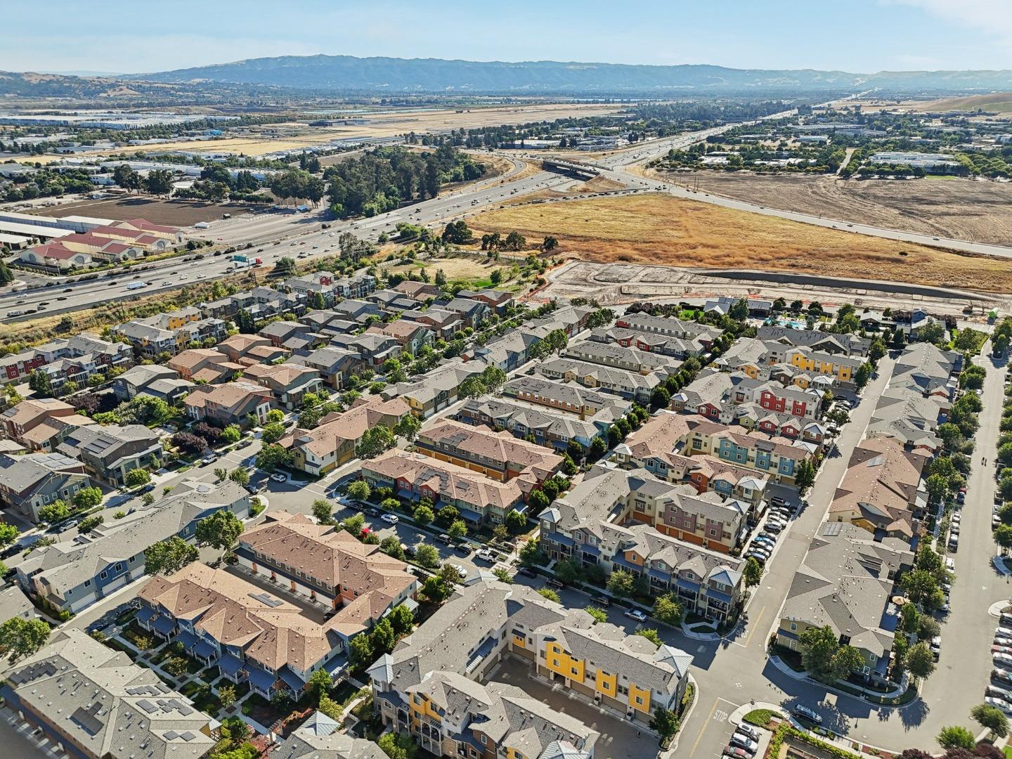 Detail Gallery Image 42 of 65 For 454 Persimmon Cmn #12,  Livermore,  CA 94551 - 3 Beds | 2/1 Baths