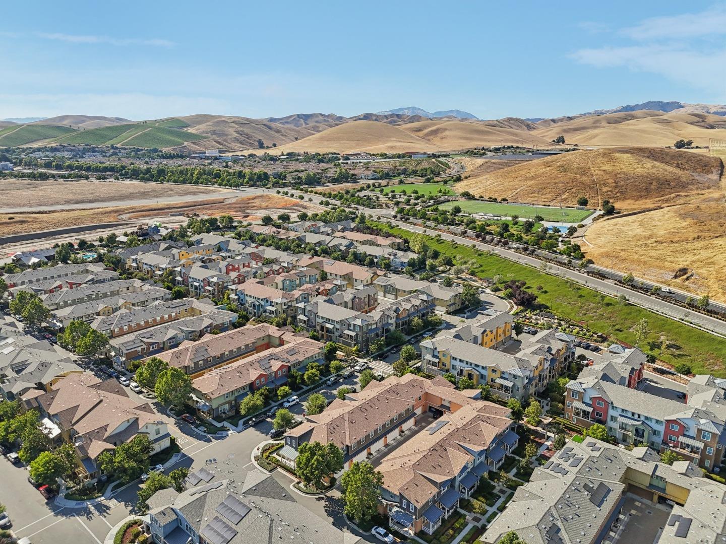 Detail Gallery Image 44 of 65 For 454 Persimmon Cmn #12,  Livermore,  CA 94551 - 3 Beds | 2/1 Baths