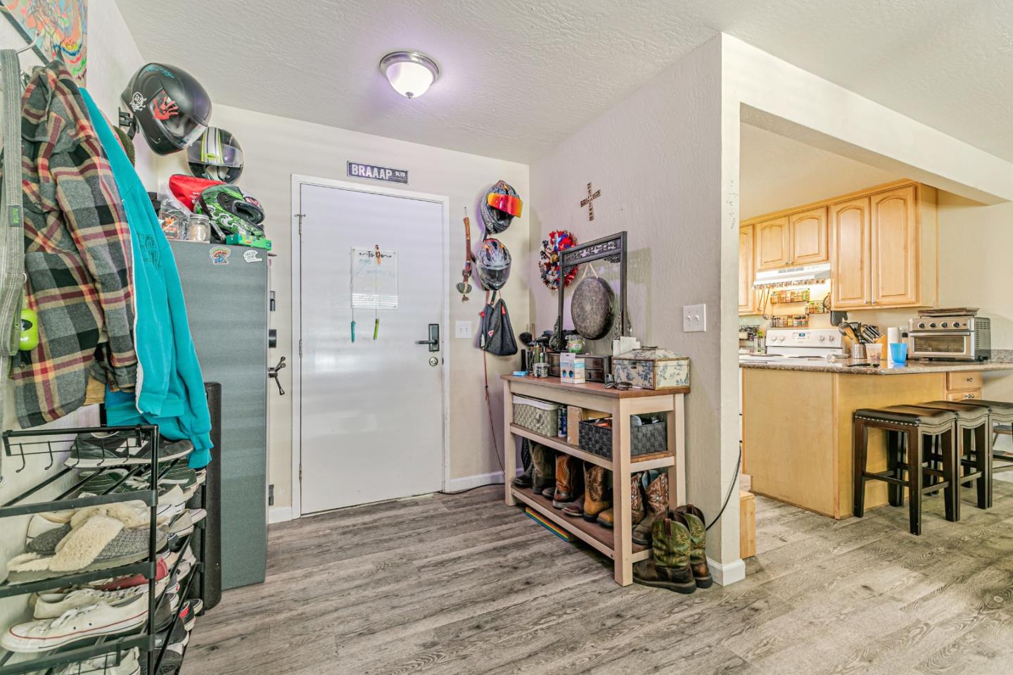 Detail Gallery Image 5 of 21 For 3588 Agate Dr, Santa Clara,  CA 95051 - – Beds | – Baths