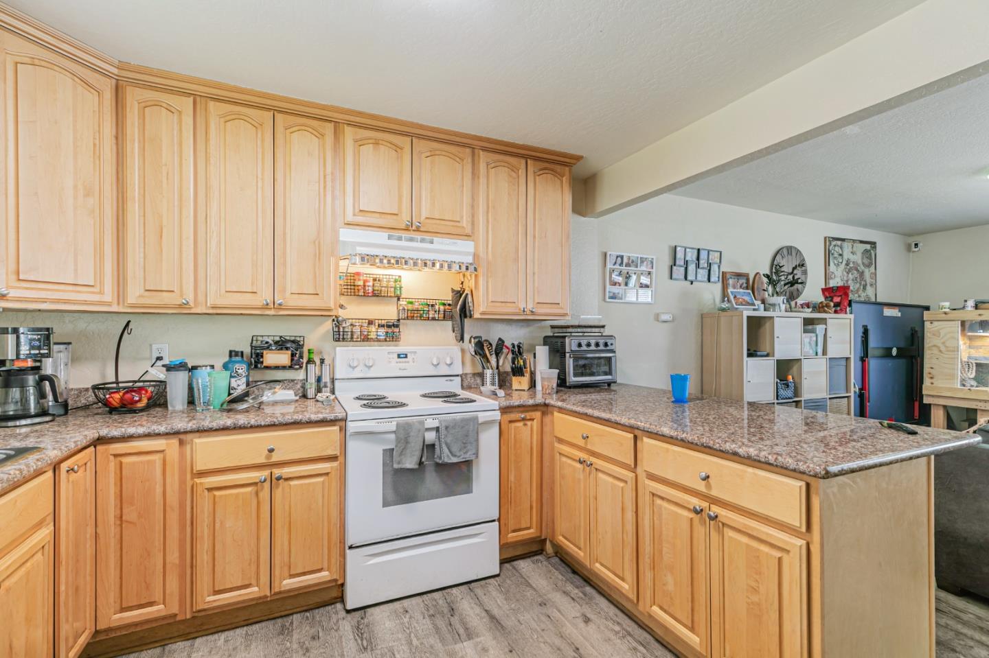 Detail Gallery Image 7 of 21 For 3588 Agate Dr, Santa Clara,  CA 95051 - – Beds | – Baths