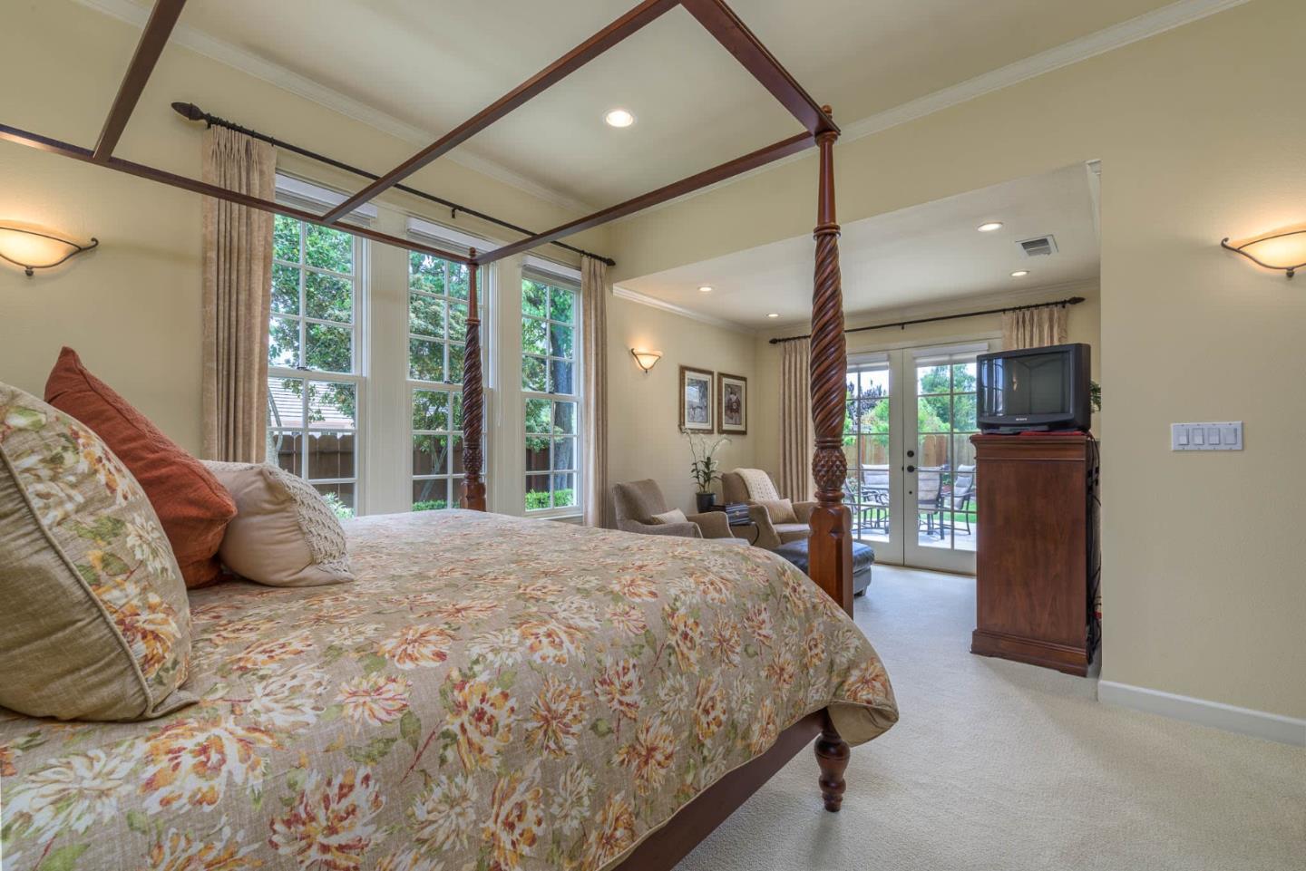 Detail Gallery Image 17 of 37 For 22310 Davenrich St, Salinas,  CA 93908 - 4 Beds | 2 Baths