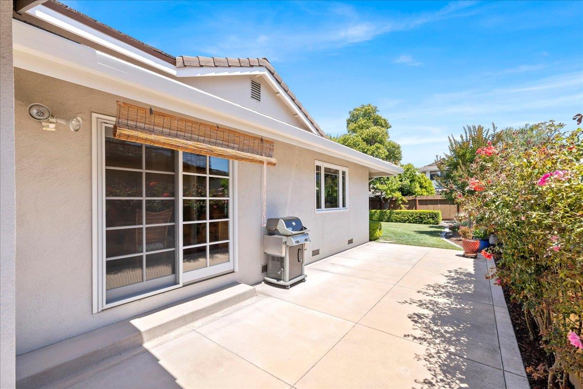 Detail Gallery Image 25 of 37 For 22310 Davenrich St, Salinas,  CA 93908 - 4 Beds | 2 Baths