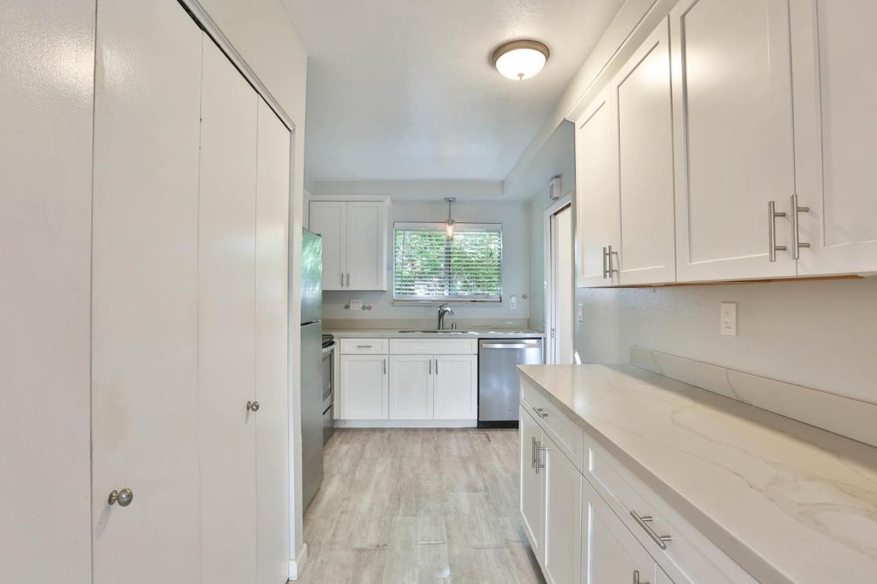 Detail Gallery Image 4 of 31 For 4047 Truckee Ct, San Jose,  CA 95136 - 3 Beds | 1/1 Baths
