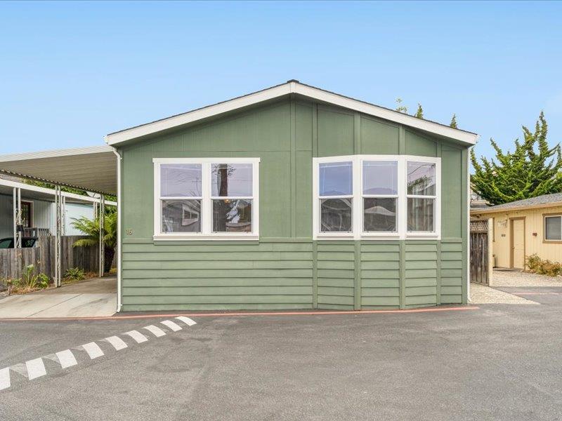 Detail Gallery Image 2 of 28 For 1625 #16 Brommer St #16,  Santa Cruz,  CA 95062 - 3 Beds | 2 Baths