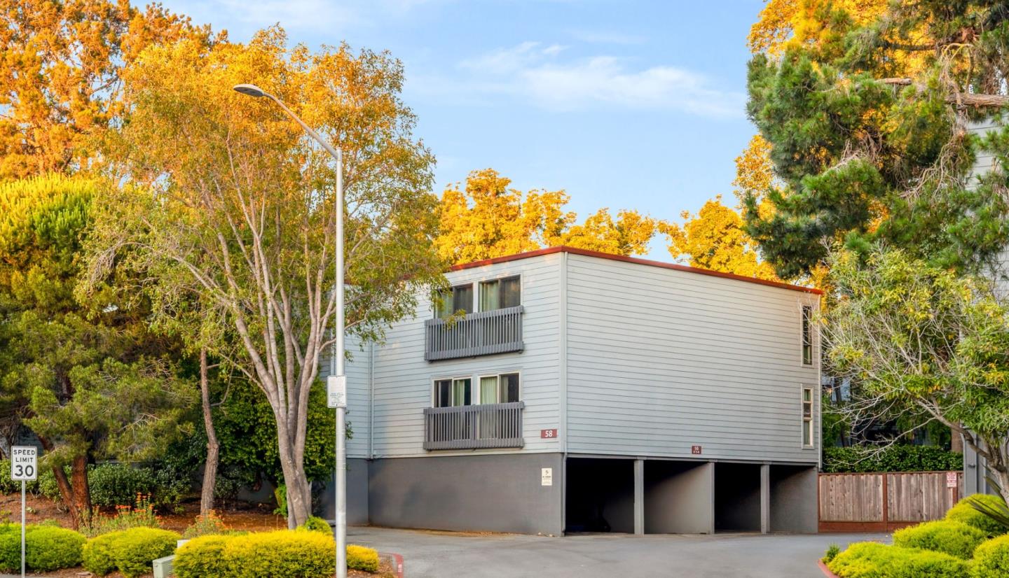 Detail Gallery Image 25 of 27 For 58 Laurie Meadows Dr #3,  San Mateo,  CA 94403 - 2 Beds | 2 Baths