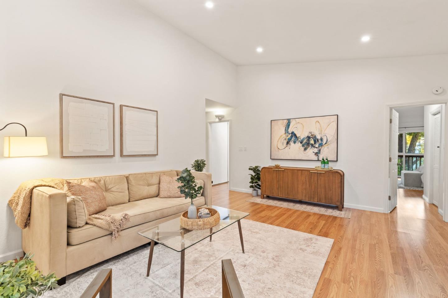 Detail Gallery Image 4 of 27 For 58 Laurie Meadows Dr #3,  San Mateo,  CA 94403 - 2 Beds | 2 Baths