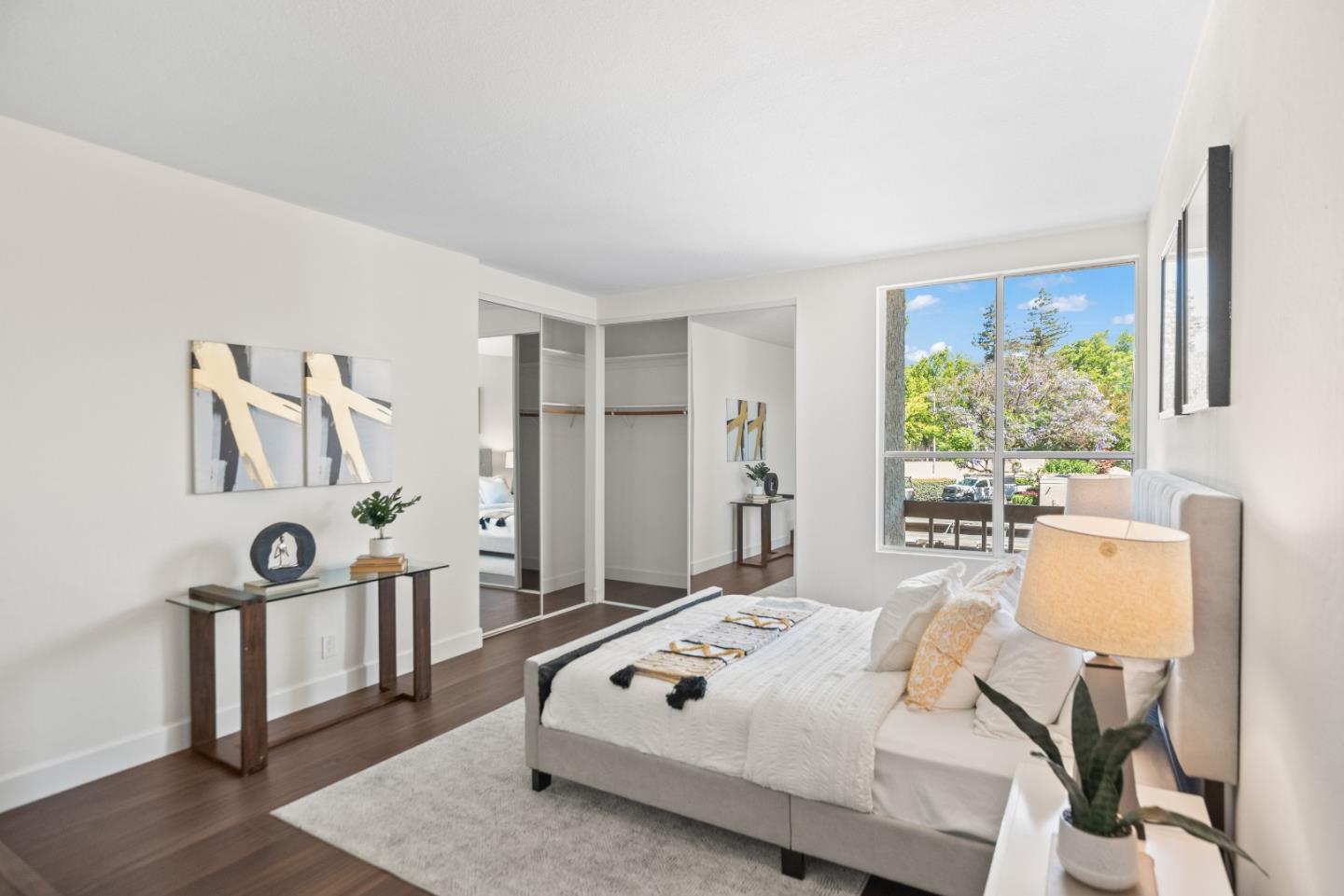 Detail Gallery Image 18 of 32 For 512 S Cascade Ter, Sunnyvale,  CA 94087 - 3 Beds | 2/1 Baths