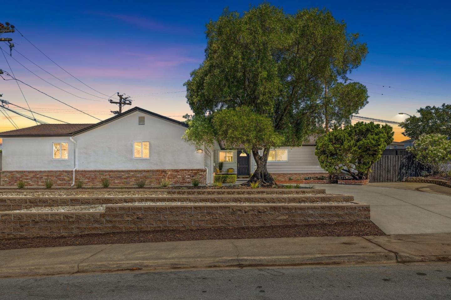 Detail Gallery Image 42 of 42 For 3902 Bret Harte Dr, Redwood City,  CA 94061 - 3 Beds | 2 Baths