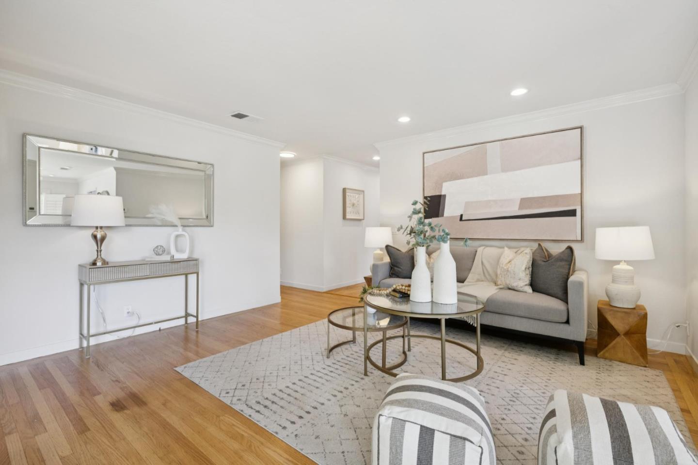 Detail Gallery Image 6 of 42 For 3902 Bret Harte Dr, Redwood City,  CA 94061 - 3 Beds | 2 Baths