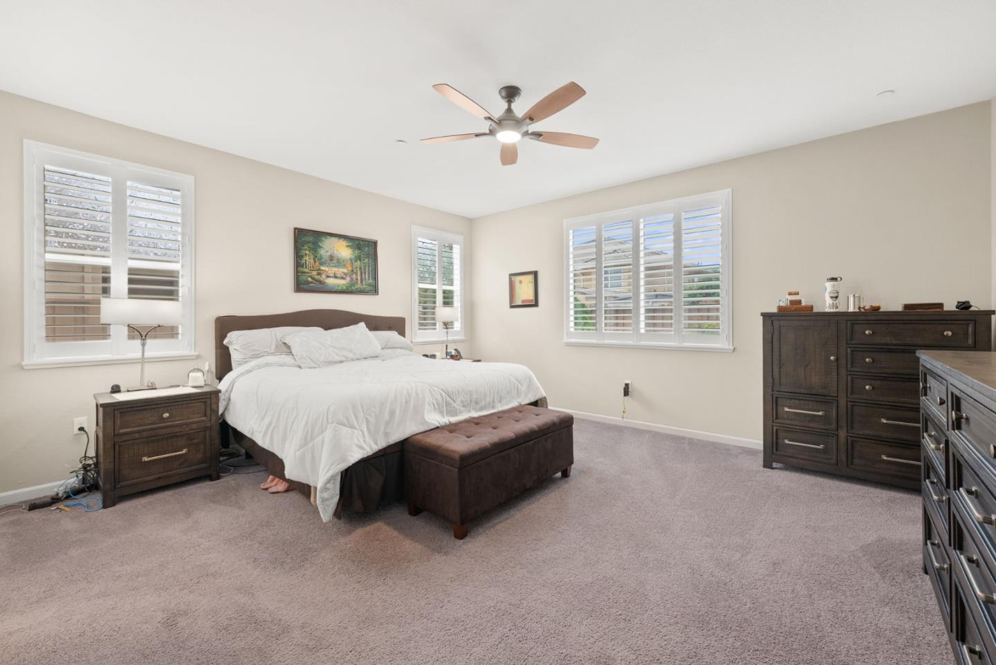 Detail Gallery Image 17 of 59 For 270 Vista View Ln, Hollister,  CA 95023 - 4 Beds | 3 Baths
