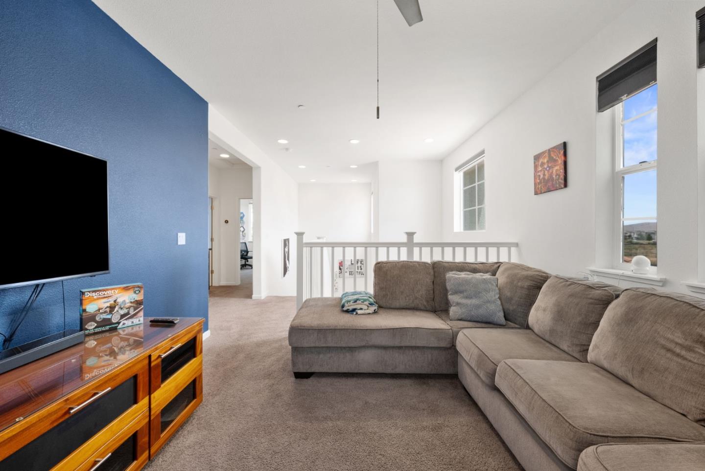 Detail Gallery Image 32 of 59 For 270 Vista View Ln, Hollister,  CA 95023 - 4 Beds | 3 Baths