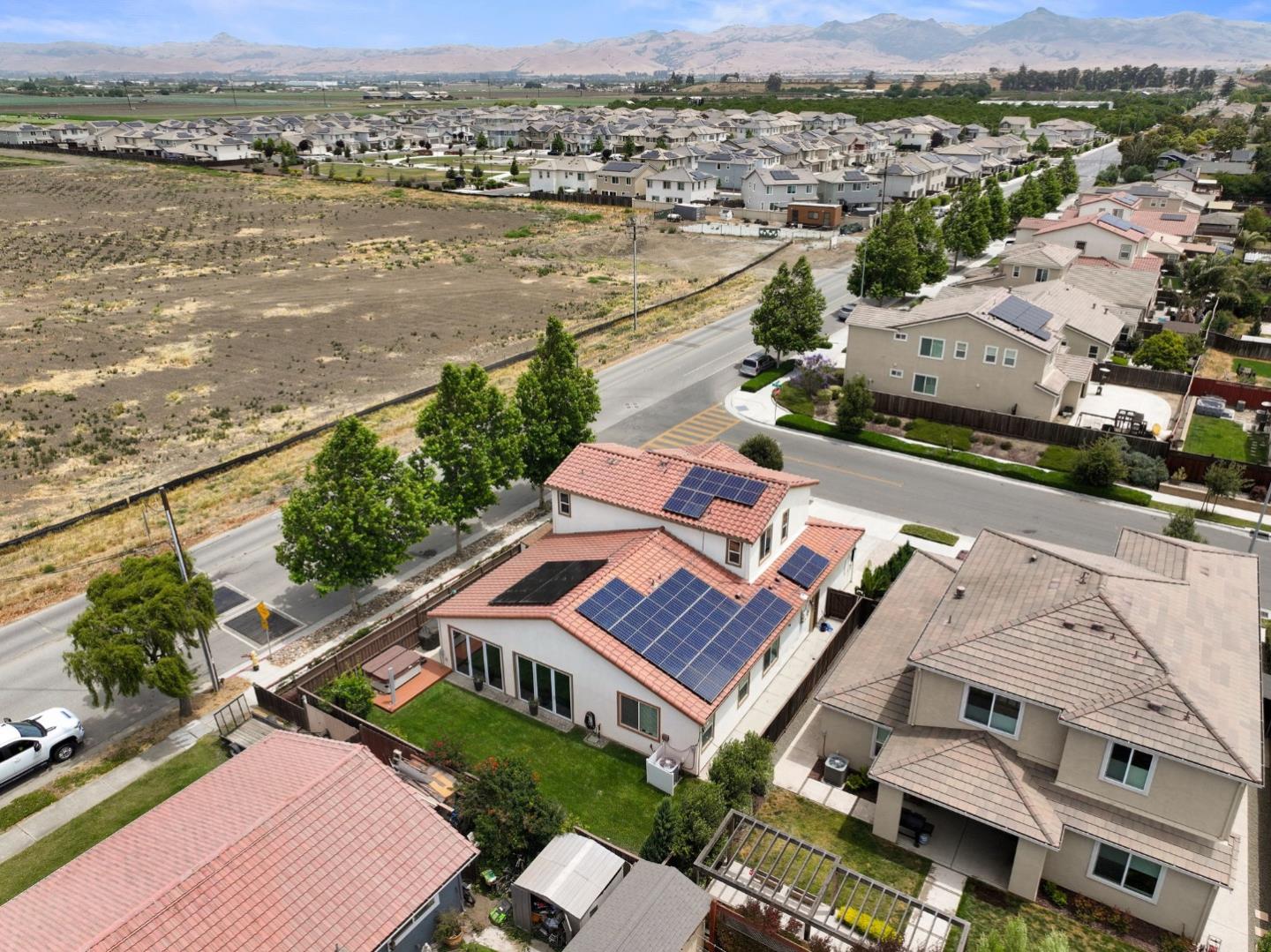 Detail Gallery Image 57 of 59 For 270 Vista View Ln, Hollister,  CA 95023 - 4 Beds | 3 Baths
