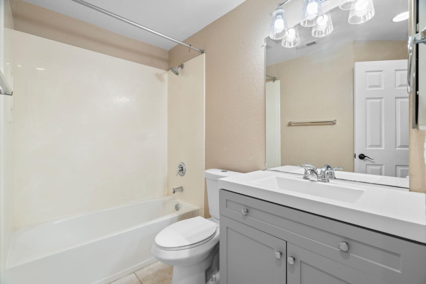 Detail Gallery Image 19 of 43 For 505 Tower Hill Ave #611,  San Jose,  CA 95136 - 3 Beds | 3 Baths