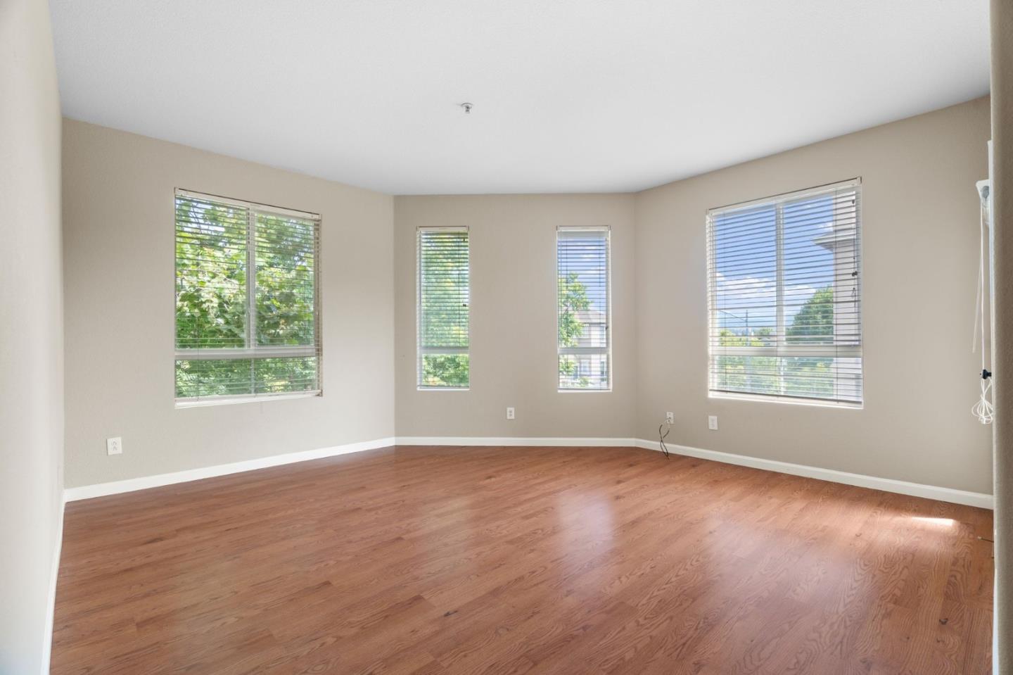 Detail Gallery Image 22 of 43 For 505 Tower Hill Ave #611,  San Jose,  CA 95136 - 3 Beds | 3 Baths