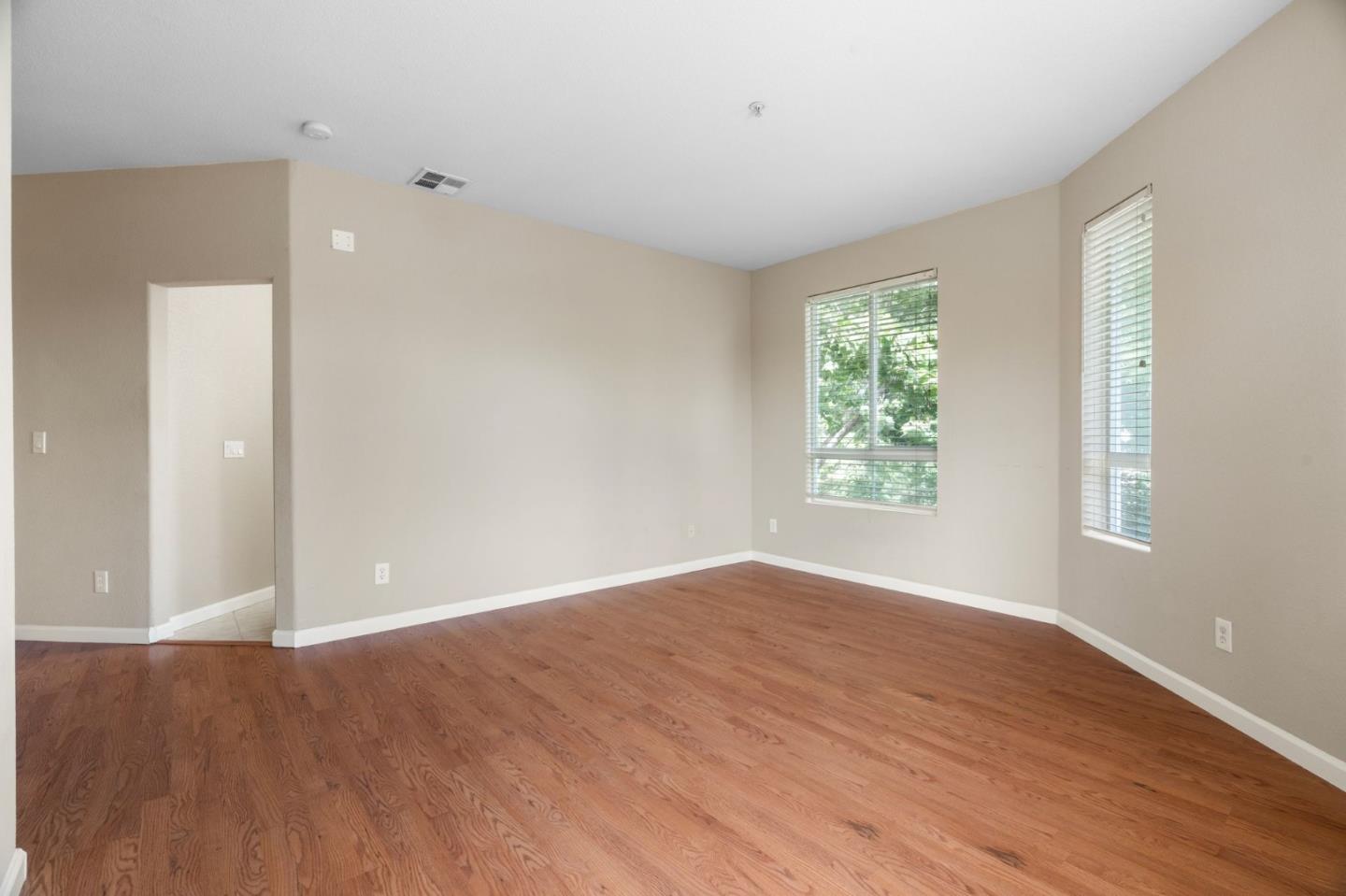 Detail Gallery Image 24 of 43 For 505 Tower Hill Ave #611,  San Jose,  CA 95136 - 3 Beds | 3 Baths