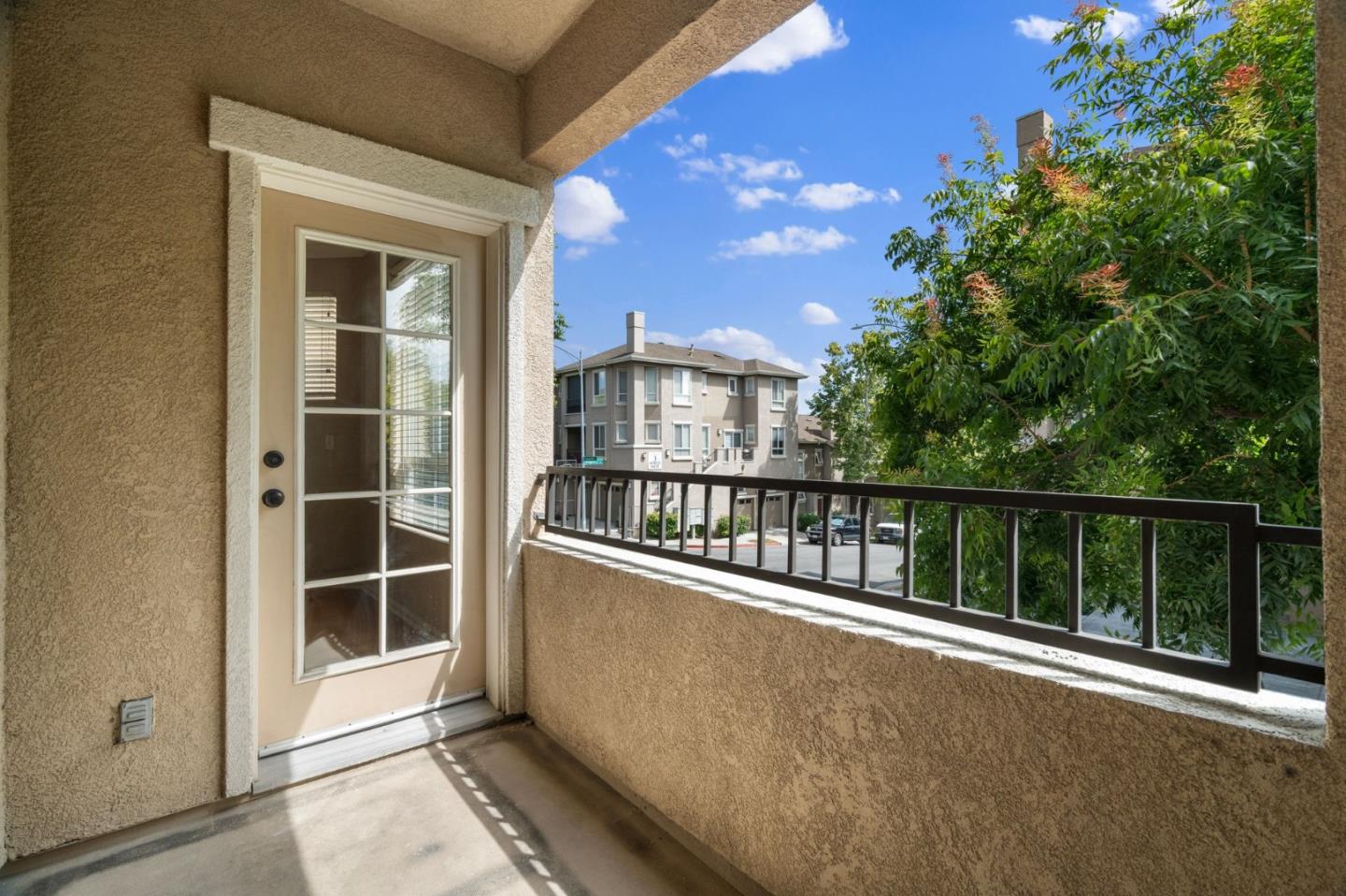 Detail Gallery Image 26 of 43 For 505 Tower Hill Ave #611,  San Jose,  CA 95136 - 3 Beds | 3 Baths