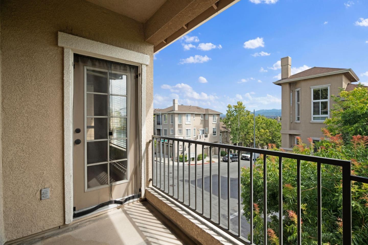 Detail Gallery Image 28 of 43 For 505 Tower Hill Ave #611,  San Jose,  CA 95136 - 3 Beds | 3 Baths