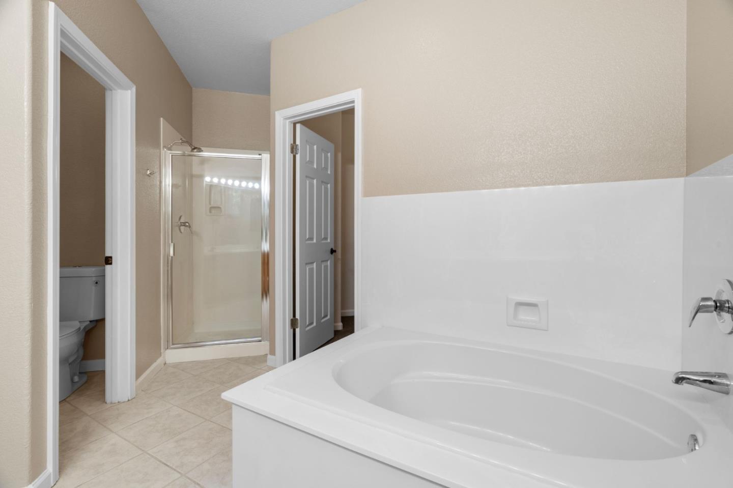 Detail Gallery Image 31 of 43 For 505 Tower Hill Ave #611,  San Jose,  CA 95136 - 3 Beds | 3 Baths