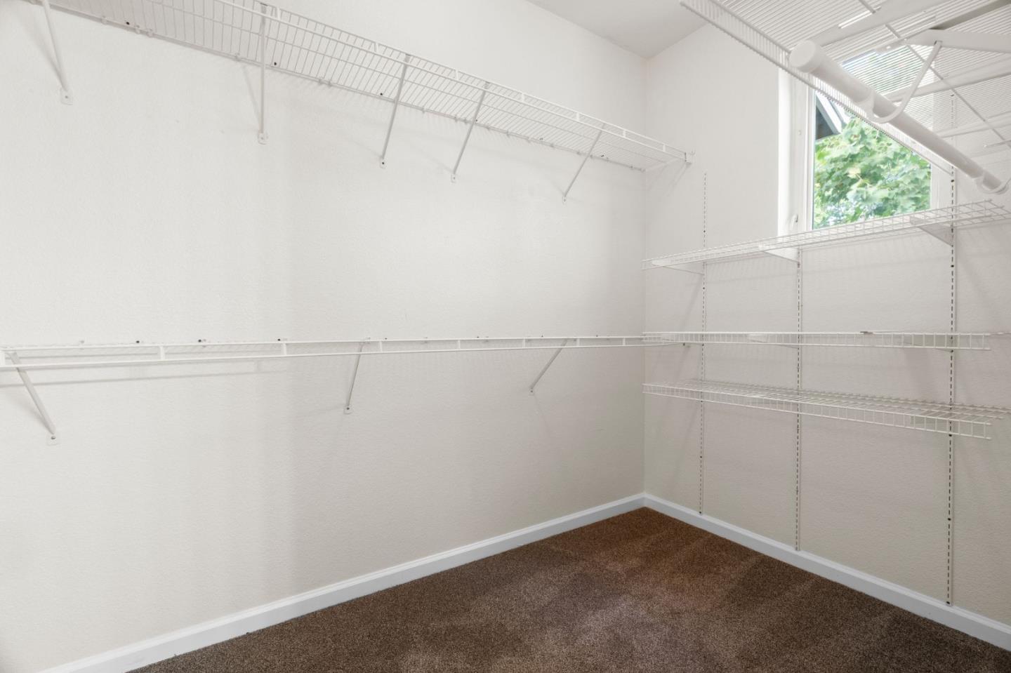 Detail Gallery Image 32 of 43 For 505 Tower Hill Ave #611,  San Jose,  CA 95136 - 3 Beds | 3 Baths