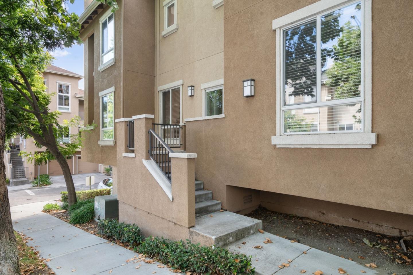 Detail Gallery Image 38 of 43 For 505 Tower Hill Ave #611,  San Jose,  CA 95136 - 3 Beds | 3 Baths