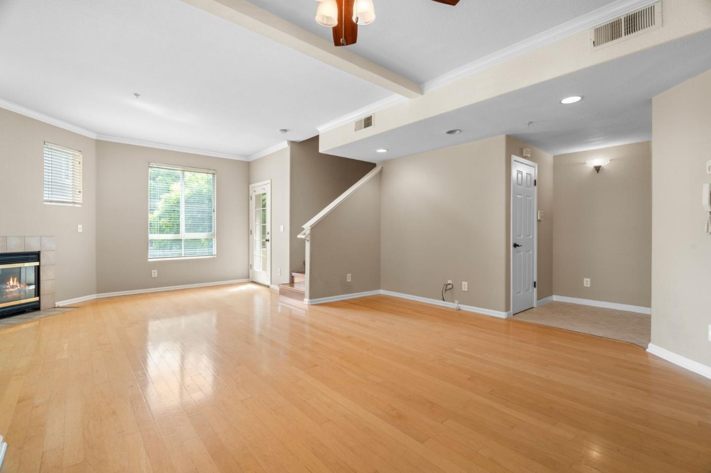 Detail Gallery Image 8 of 43 For 505 Tower Hill Ave #611,  San Jose,  CA 95136 - 3 Beds | 3 Baths