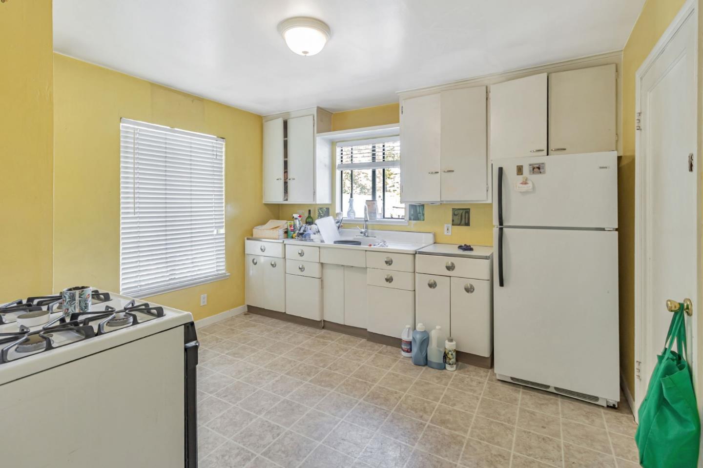 Detail Gallery Image 34 of 46 For 2643 Garfield St, San Mateo,  CA 94403 - – Beds | – Baths
