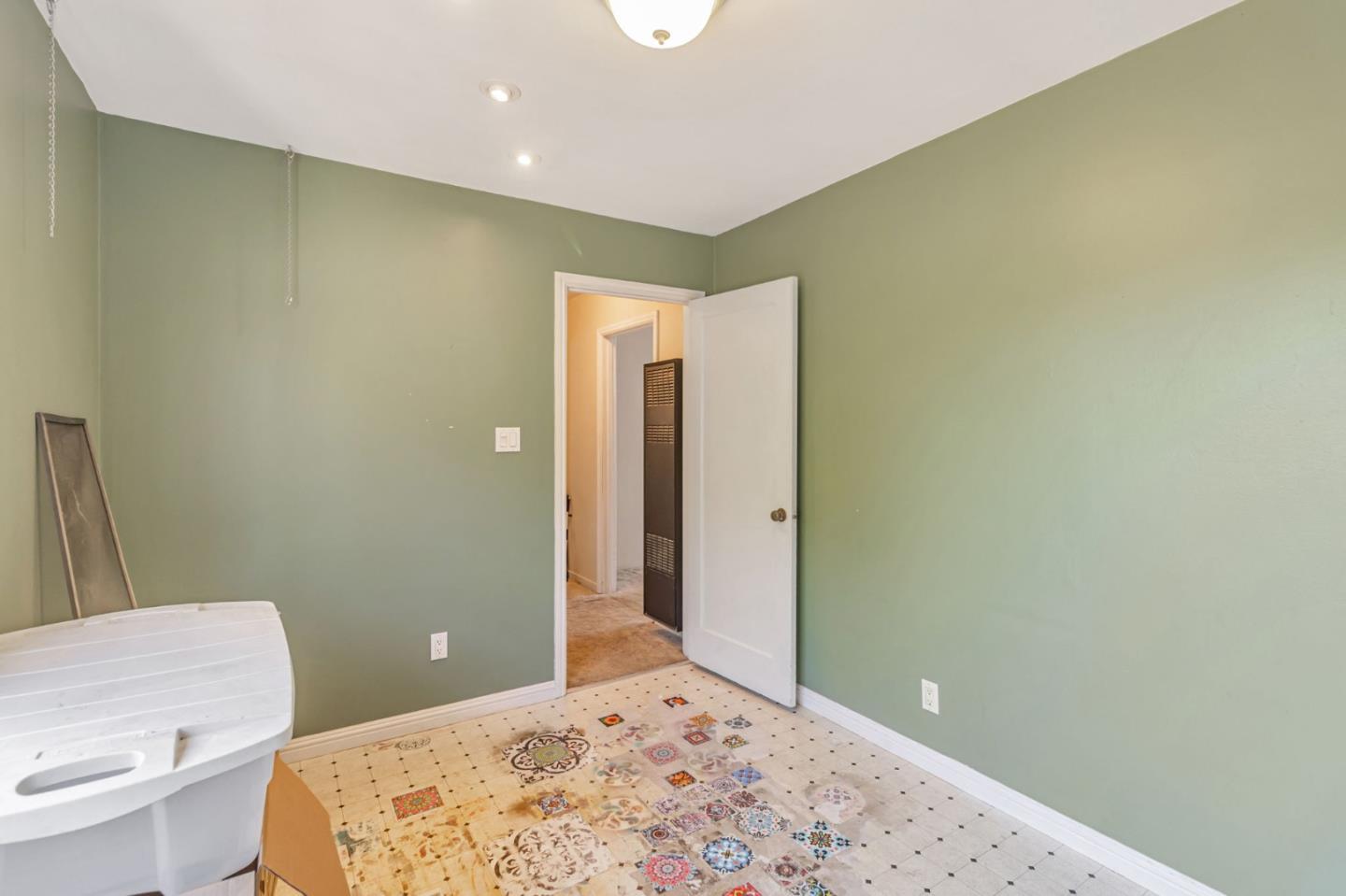 Detail Gallery Image 38 of 46 For 2643 Garfield St, San Mateo,  CA 94403 - – Beds | – Baths