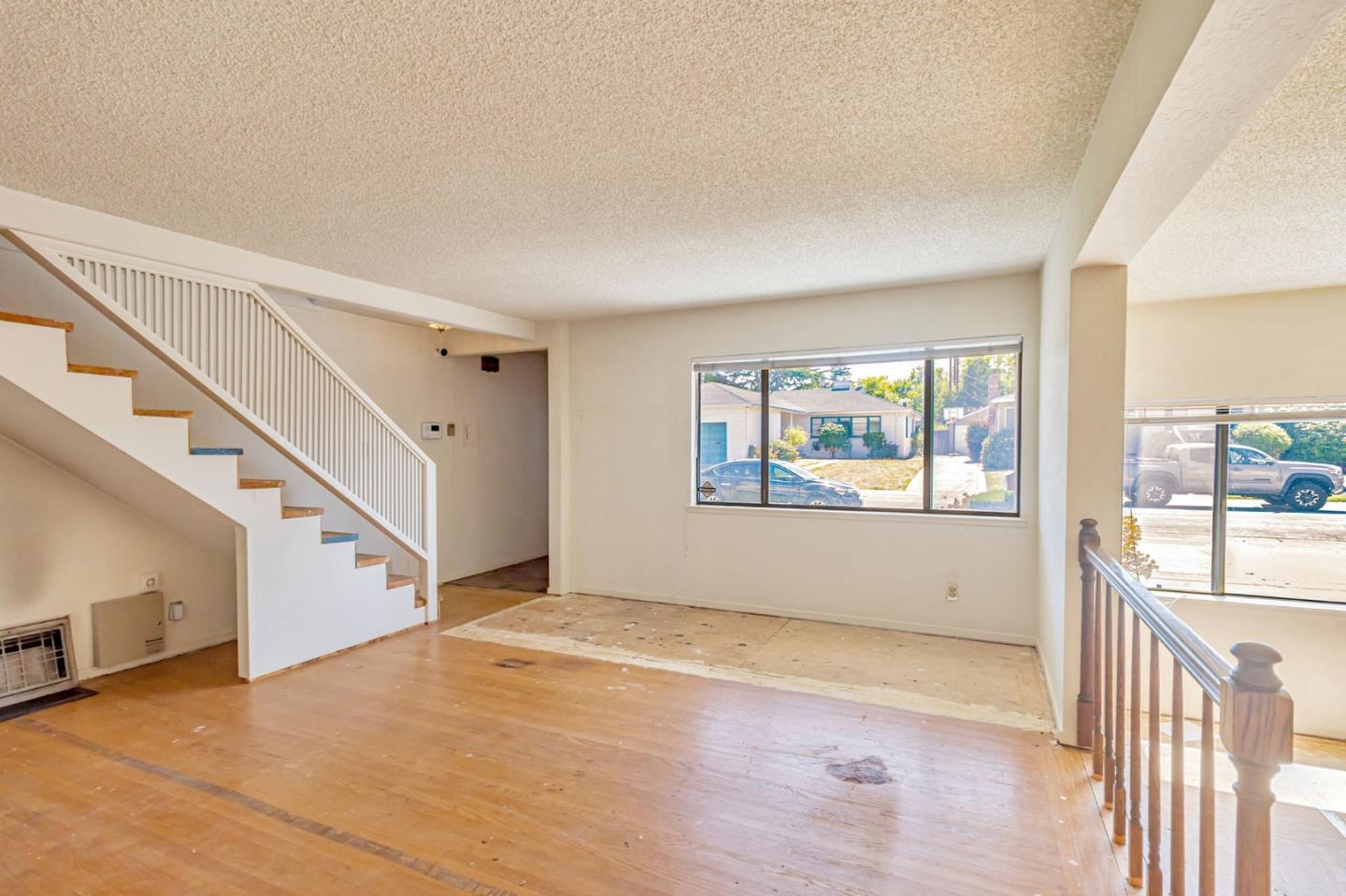 Detail Gallery Image 8 of 46 For 2643 Garfield St, San Mateo,  CA 94403 - – Beds | – Baths