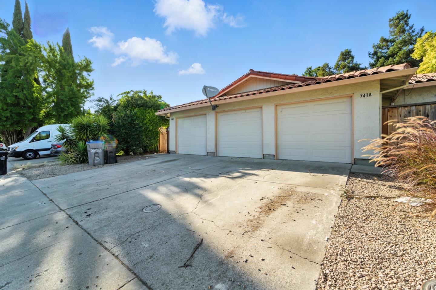 Detail Gallery Image 3 of 21 For 343 Nature Dr, San Jose,  CA 95123 - – Beds | – Baths