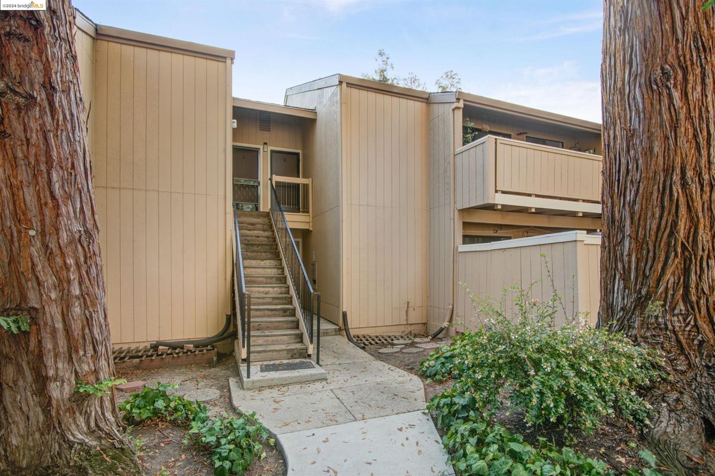 Thumbnail for 986 Kiely Blvd #D,  Santa Clara, CA 95051