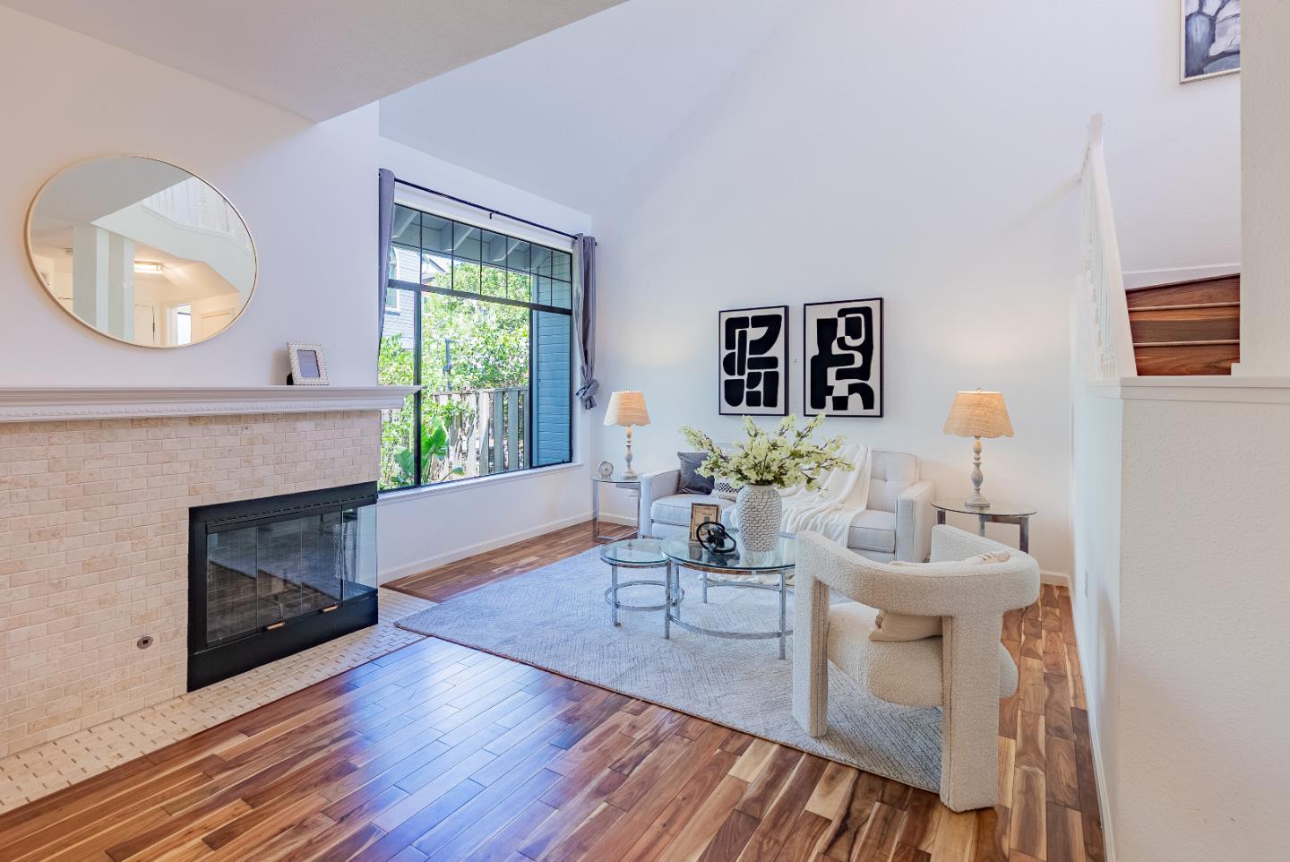 Detail Gallery Image 4 of 25 For 425 Mountain Laurel Ct, Mountain View,  CA 94043 - 2 Beds | 2/1 Baths