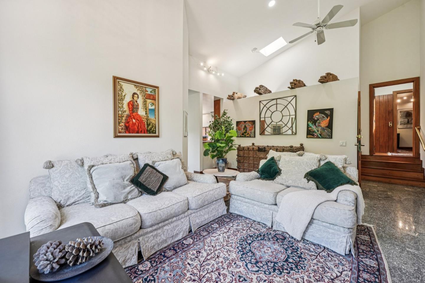 Detail Gallery Image 17 of 68 For 16012 Flintlock Rd, Cupertino,  CA 95014 - 7 Beds | 6/1 Baths