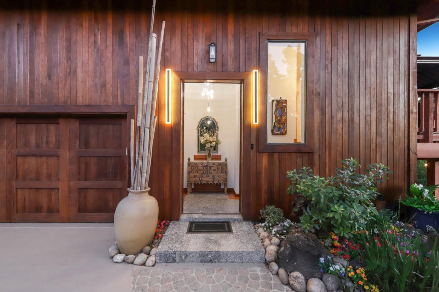 Detail Gallery Image 3 of 68 For 16012 Flintlock Rd, Cupertino,  CA 95014 - 7 Beds | 6/1 Baths