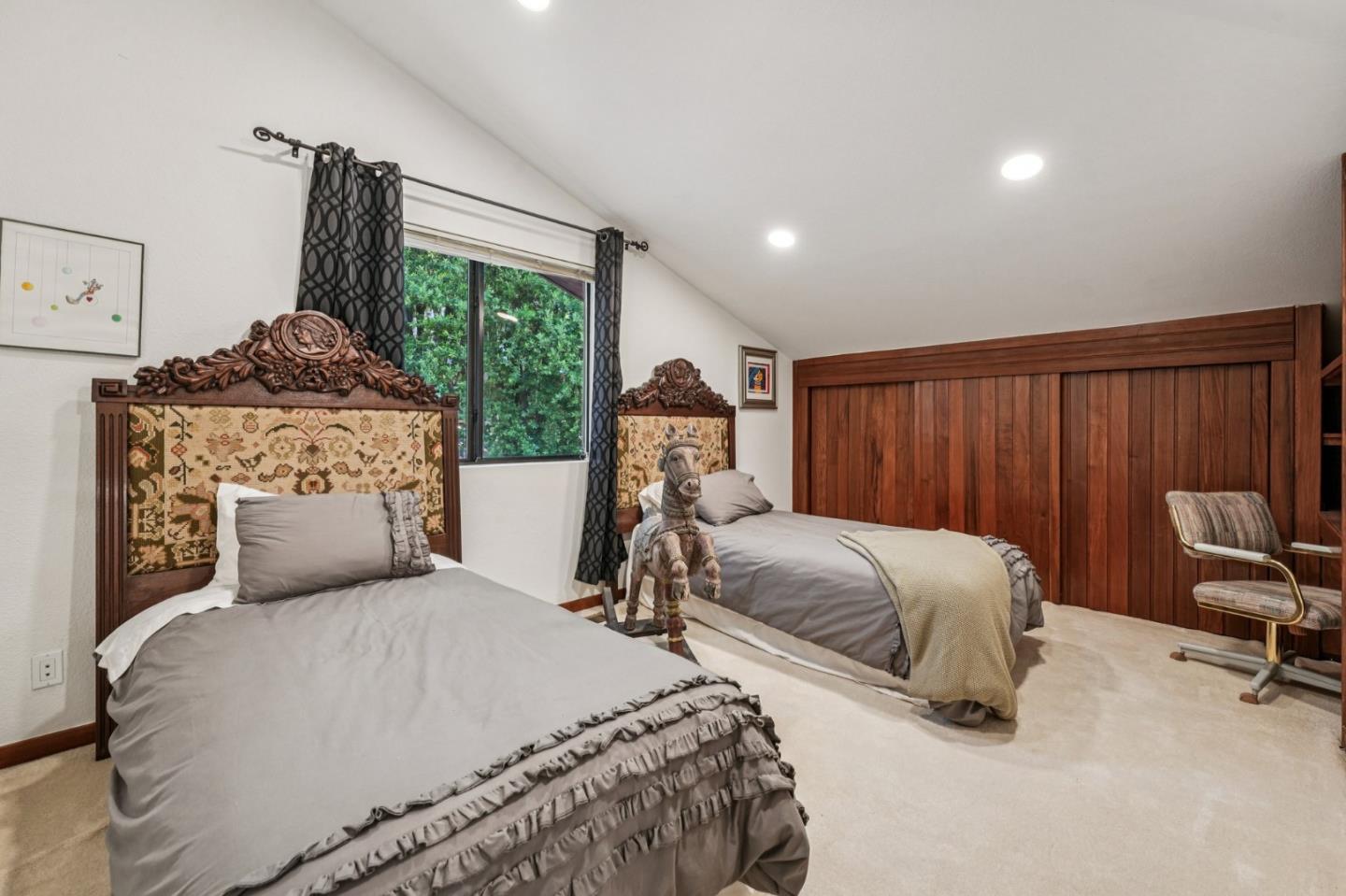 Detail Gallery Image 42 of 68 For 16012 Flintlock Rd, Cupertino,  CA 95014 - 7 Beds | 6/1 Baths