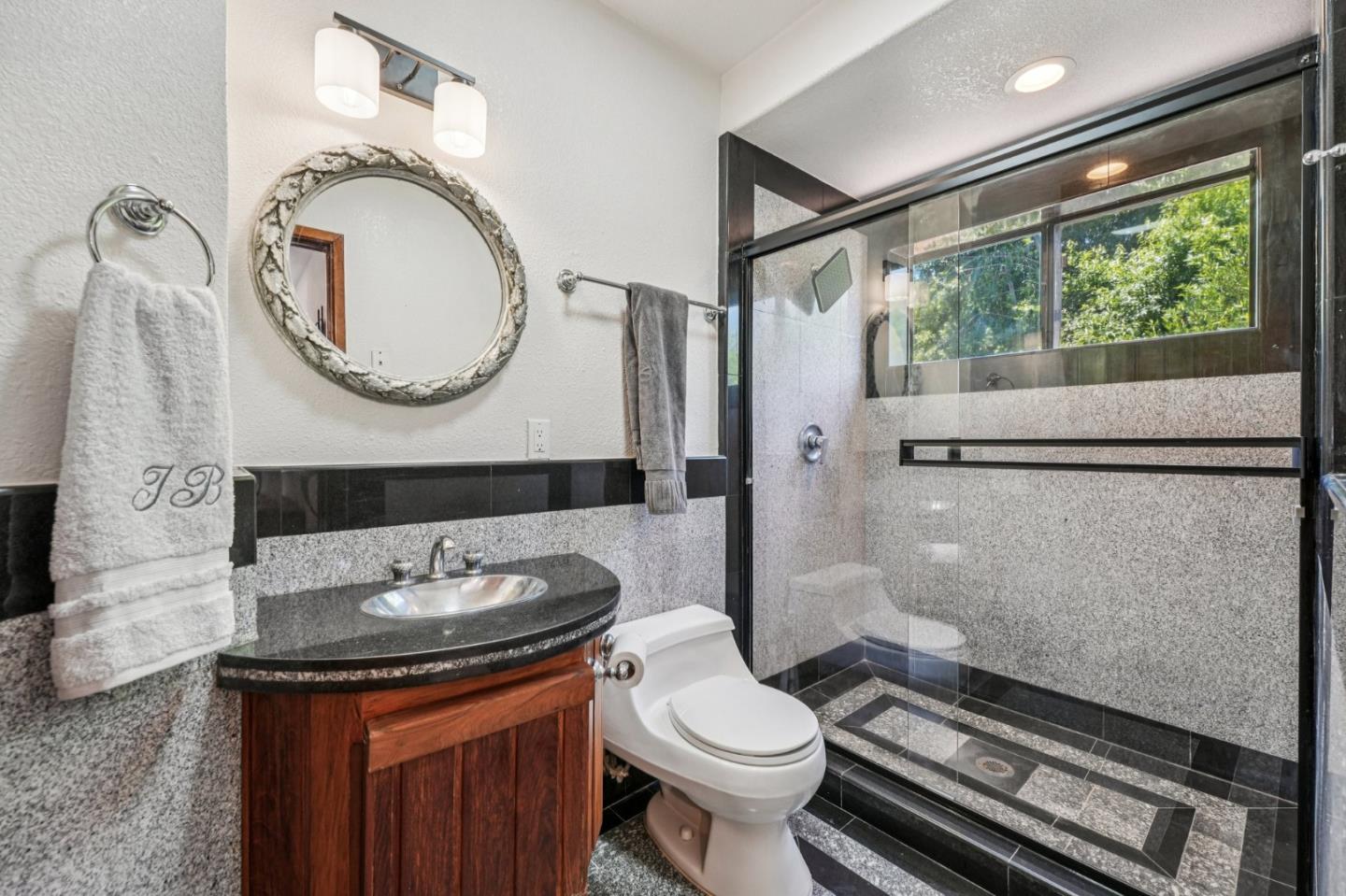Detail Gallery Image 47 of 68 For 16012 Flintlock Rd, Cupertino,  CA 95014 - 7 Beds | 6/1 Baths