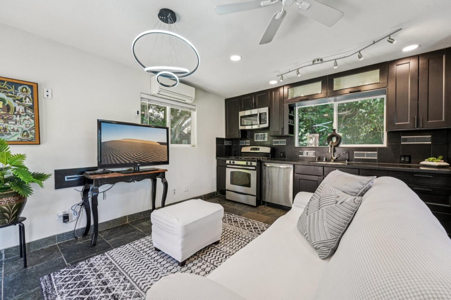 Detail Gallery Image 49 of 68 For 16012 Flintlock Rd, Cupertino,  CA 95014 - 7 Beds | 6/1 Baths