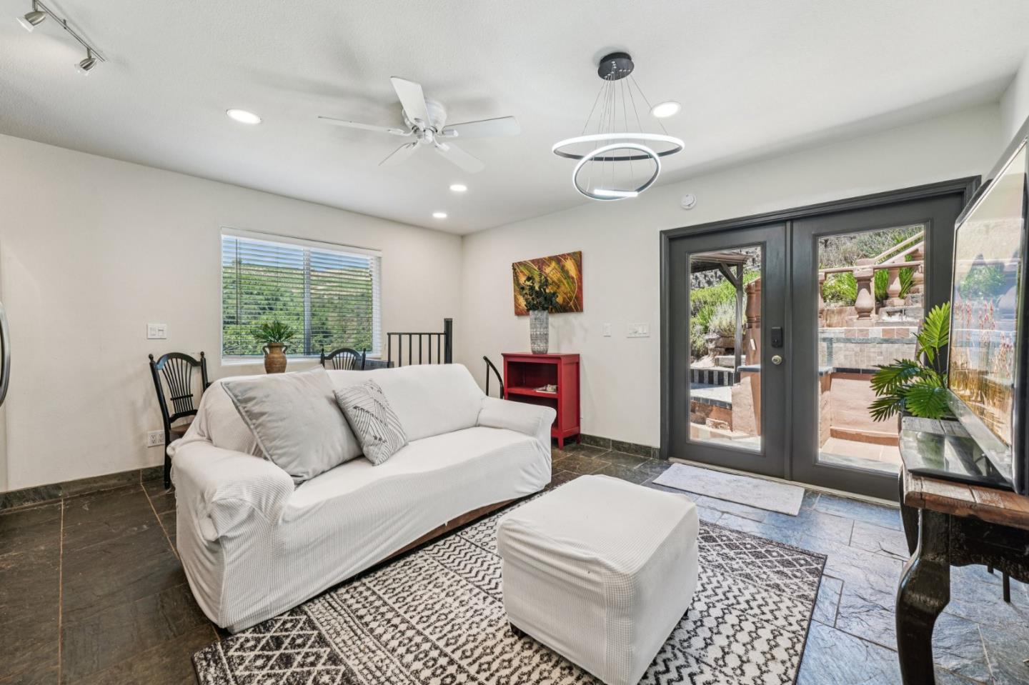 Detail Gallery Image 51 of 68 For 16012 Flintlock Rd, Cupertino,  CA 95014 - 7 Beds | 6/1 Baths