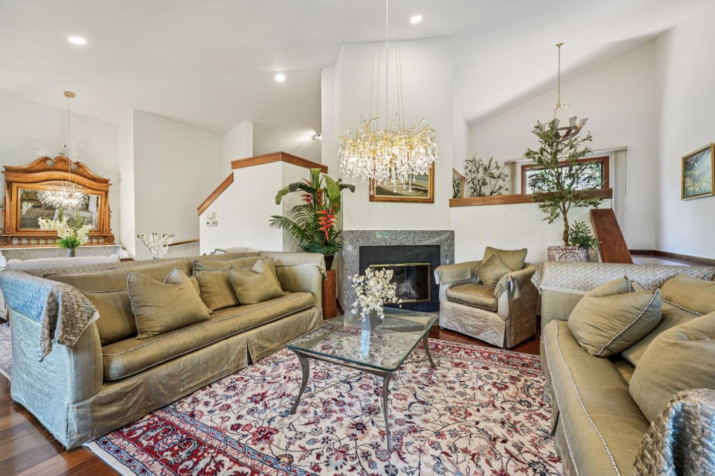 Detail Gallery Image 9 of 68 For 16012 Flintlock Rd, Cupertino,  CA 95014 - 7 Beds | 6/1 Baths