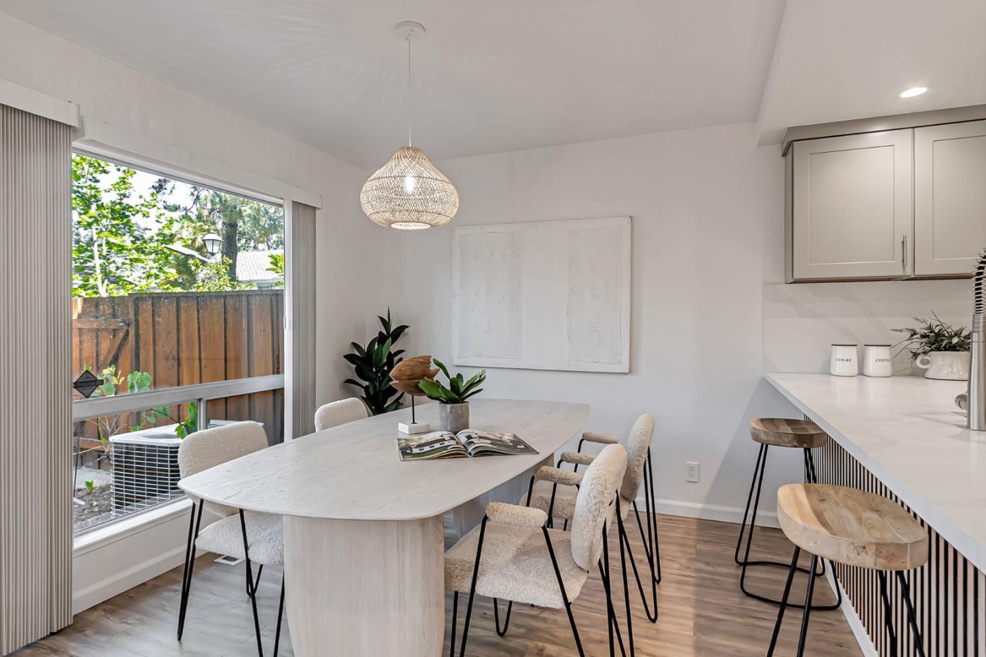 Detail Gallery Image 12 of 65 For 10871 Northforde Dr, Cupertino,  CA 95014 - 3 Beds | 2 Baths