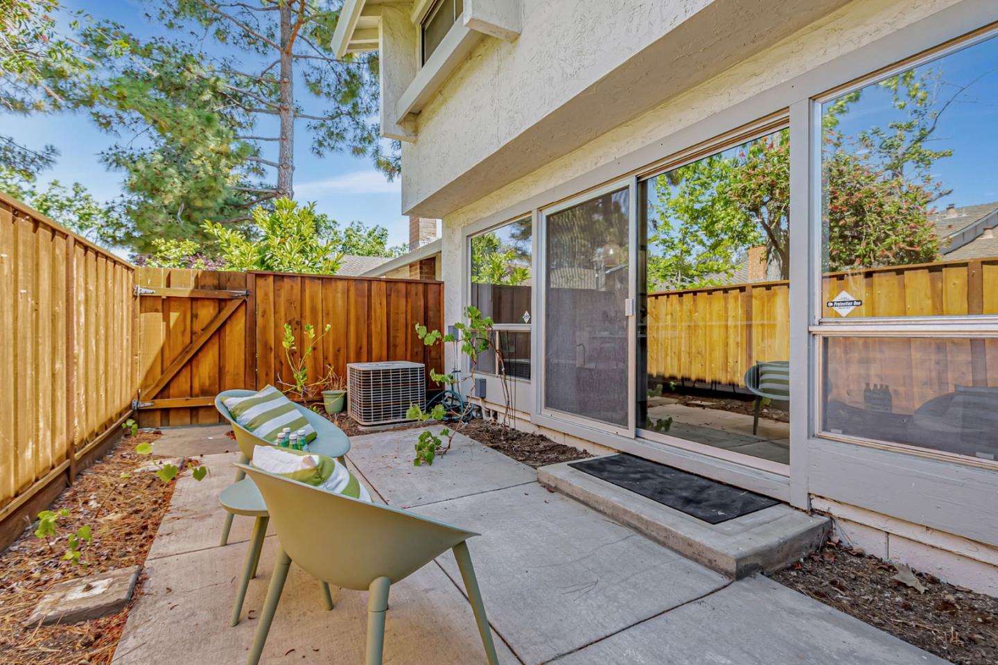 Detail Gallery Image 47 of 65 For 10871 Northforde Dr, Cupertino,  CA 95014 - 3 Beds | 2 Baths