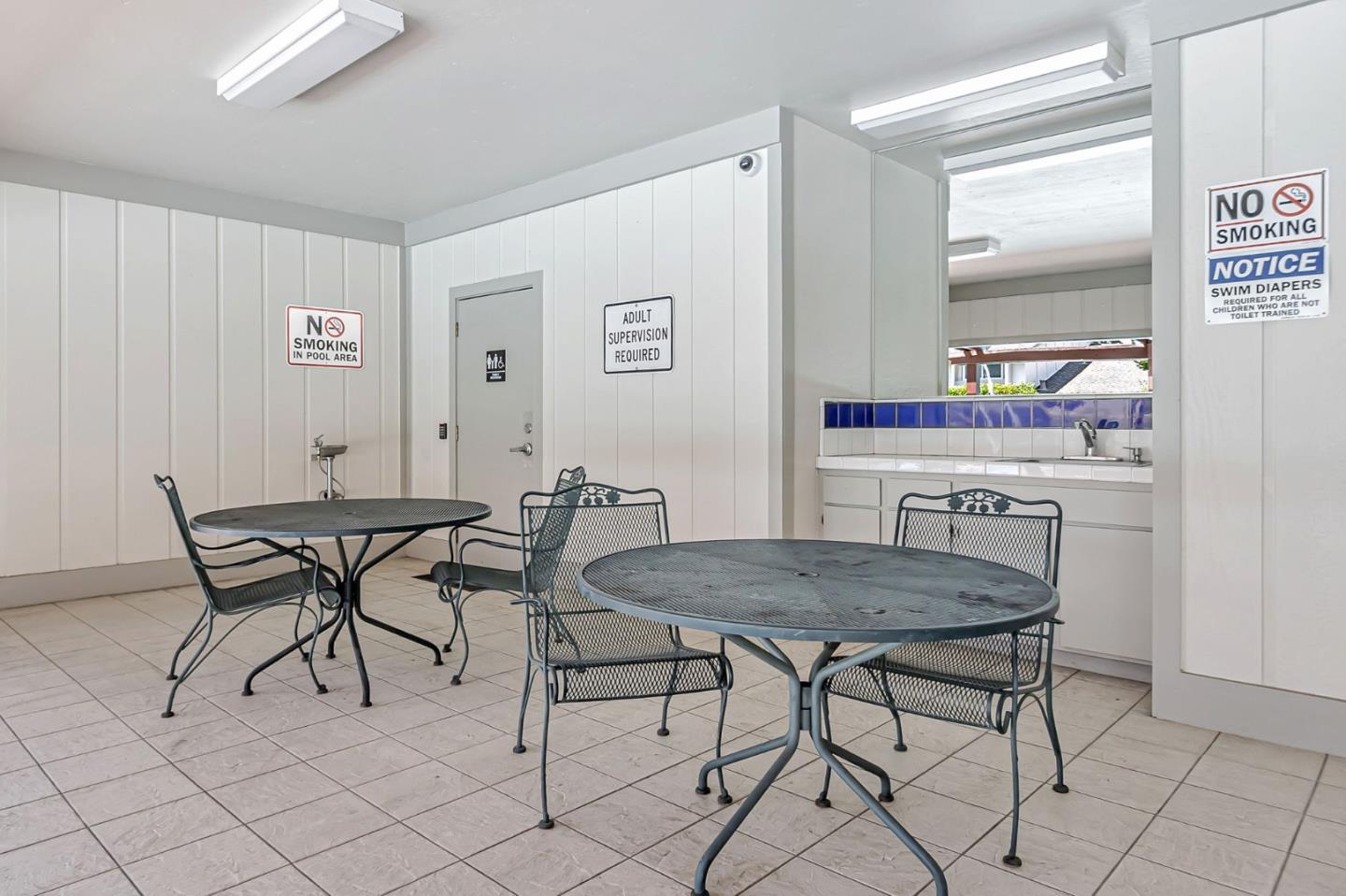 Detail Gallery Image 50 of 65 For 10871 Northforde Dr, Cupertino,  CA 95014 - 3 Beds | 2 Baths