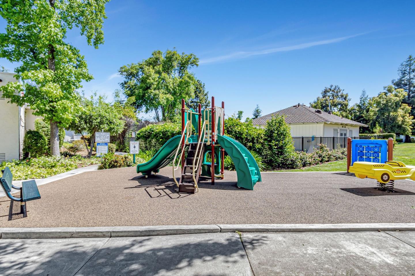 Detail Gallery Image 53 of 65 For 10871 Northforde Dr, Cupertino,  CA 95014 - 3 Beds | 2 Baths