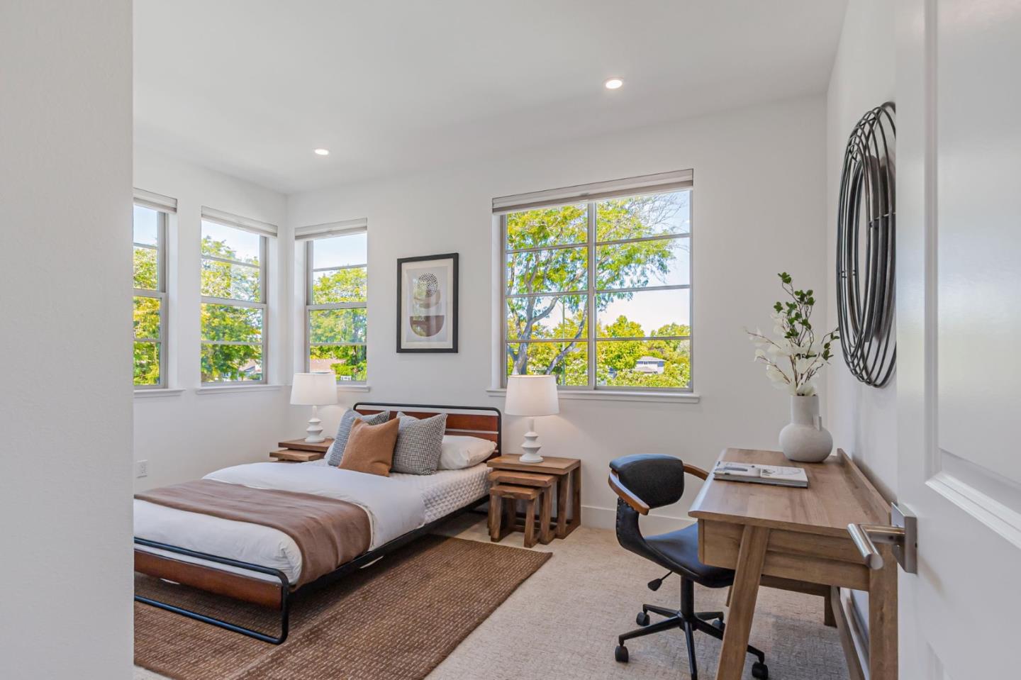 Detail Gallery Image 21 of 40 For 1225 Verano Rd, Mountain View,  CA 94043 - 3 Beds | 3 Baths
