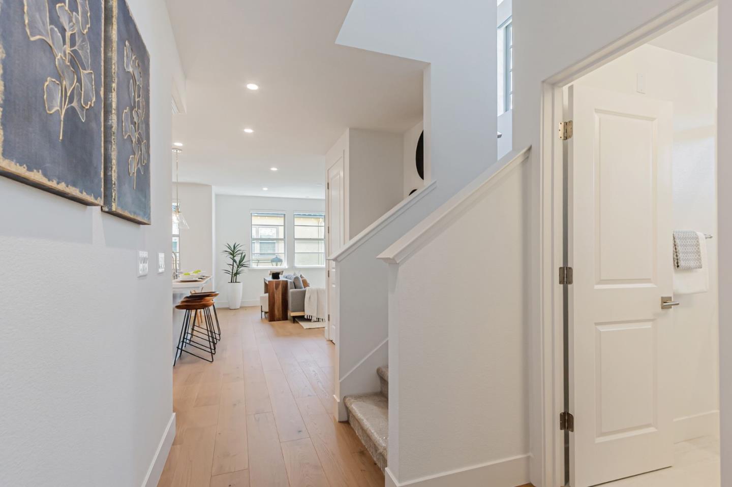Detail Gallery Image 26 of 40 For 1225 Verano Rd, Mountain View,  CA 94043 - 3 Beds | 3 Baths