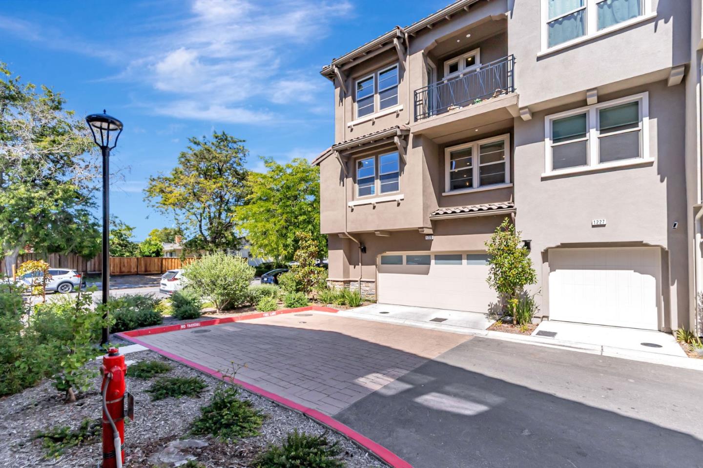 Detail Gallery Image 45 of 58 For 1225 Verano Rd, Mountain View,  CA 94043 - 3 Beds | 3 Baths