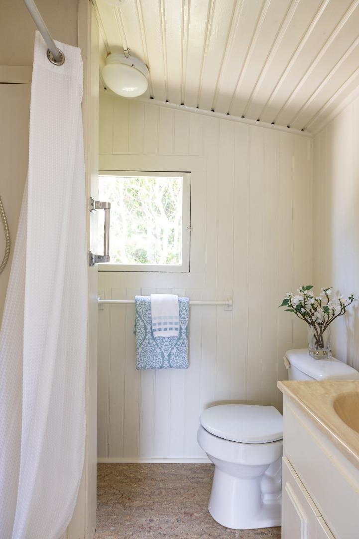 Detail Gallery Image 22 of 30 For 119 Fountain Ave, Pacific Grove,  CA 93950 - 2 Beds | 2 Baths