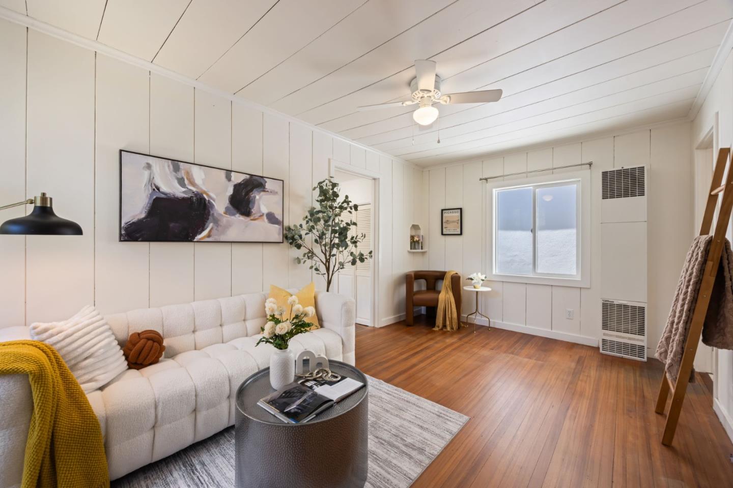 Detail Gallery Image 6 of 36 For 129 Alvarado St, Brisbane,  CA 94005 - 2 Beds | 1 Baths