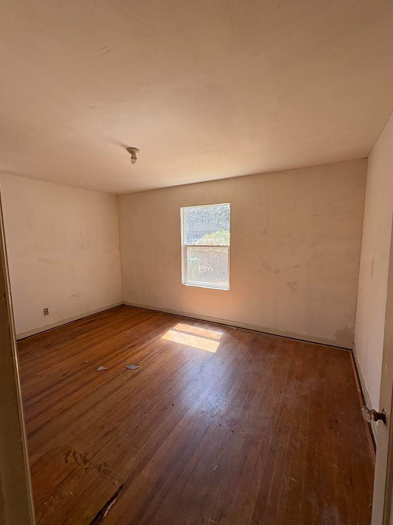 Detail Gallery Image 13 of 19 For 592 Saratoga Ave, Santa Clara,  CA 95050 - 3 Beds | 1 Baths